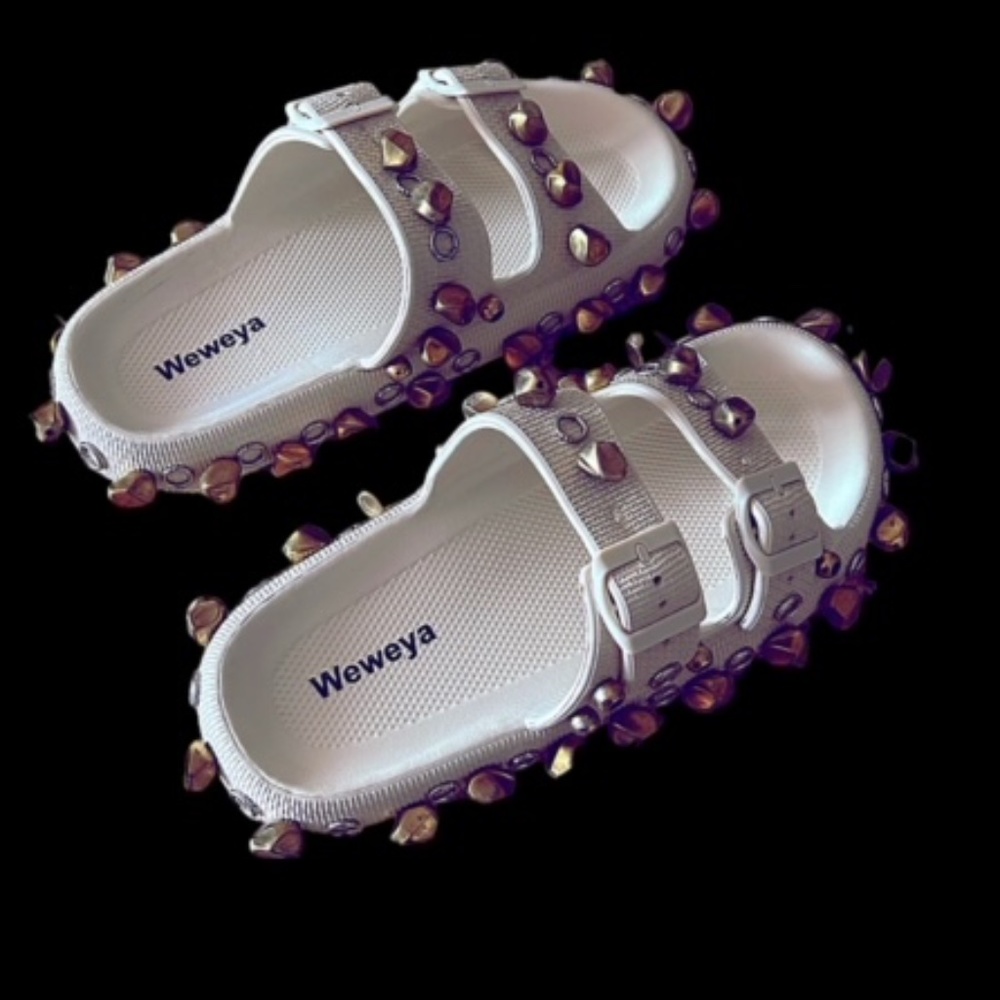Custom “Moon Rock” Comfty Sandals - Picture 10 of 12